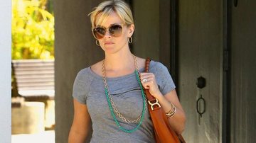 Reese Witherspoon - Grosby Group