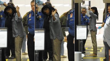 Rihanna é censurada em máquina de segurança do aeroporto de Los Angeles, nos Estados Unidos - Reprodução/Grosby Group