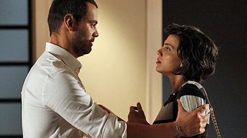Fernando (Carmo Dalla Vecchia) e Miriam (Letícia Persiles) em 'Amor Eterno Amor' - Reprodução / TV Globo