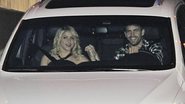 Shakira e Gerard Piqué: carinhos e sorrisos em flagra em Barcelona - Grosby Group