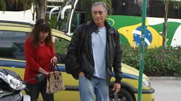 José Marques visita a netinha Sofia, filha de Cauã Reymond com Grazi Massafera - Marcello Sá Barretto / Photo Rio News