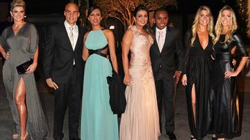 A sensual Mirella Santos, os casais Julio Cesar e Simone e Vanessa e Willian, e as irmãs Bia e Branca Feres. - Manuela Scarpa