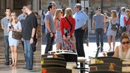 Jennifer Aniston e Justin Theroux curtem a cidade de Roma, na Itália - Reprodução/Grosby Group