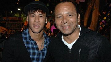 O jogador Neymar Jr. com o pai, Neymar - Augusto Mestieri
