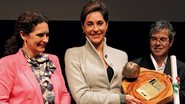 Engajada atriz recebe prêmio Chico Mendes - Gleilson Miranda