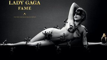 Lady Gaga Nua em pôster de campanha de seu perfume 'Fame' - Reprodução/ Facebook