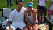 Novak Djokovic treina para os Jogos de Londres ao lado de Maria Sharapova - Reprodução / Facebook