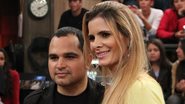 Luciano e a mulher Flávia Fonseca no Altas Horas - Reprodução / TV Globo