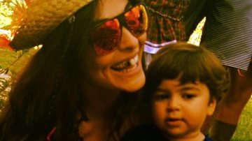 Juliana Paes celebra festa julina com o filho Pedro - Reprodução / Instagram