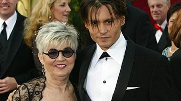 Betty Sue Palmer e Johnny Depp - Getty Images