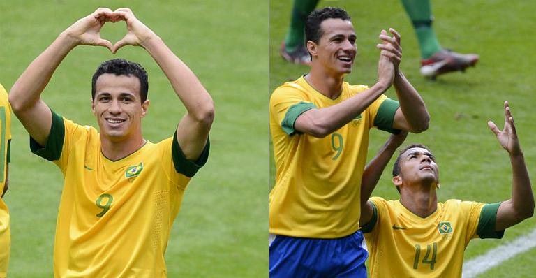 Jogadores comemoram gols do Brasil contra a Nova Zelândia - Reuters