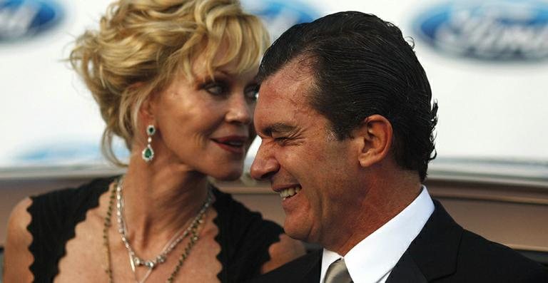 Antonio Banderas e Melanie Griffith: olhares e sorrisos em evento de gala - Reuters