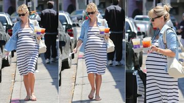 Reese Witherspoon exibe barrigão em Los Angeles, Estados Unidos - Grosby Group