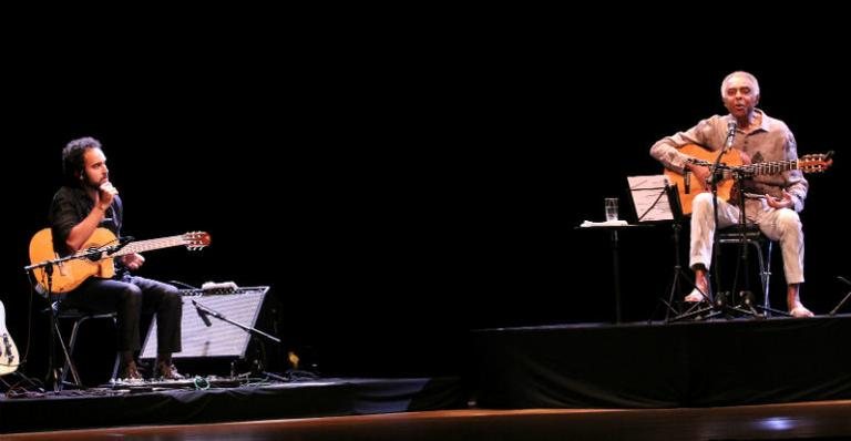 Gilberto Gil canta com o filho Bem - Uran Rodrigues