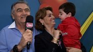 Suzy Rêgo com o pai, Massilon Rêgo, e o filho Massimo - Reprodução / TV CARAS