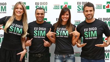 Famosos se reúnem para visitar a Associação Cruz Verde - Renato Frasnelli / Divulgação