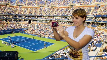 Com sua câmera Canon, Letícia registra as jogadas das beldades do tênis no US Open, em New York. - Martin Gurfein