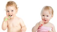 Após as mamadas, a mãe deve limpar a boca do bebê com algodão ou gaze umedecidas com água filtrada ou fervida. A partir de um ano e meio, já é possível iniciar a escovação - Foto-montagem Shutter Stock
