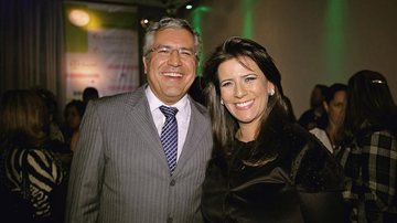 Alexandre Padilha, ministro da Saúde, abrilhanta o lançamento do Portal Sentir Bem, comandado por Priscilla de Arruda Camargo, em SP. - -