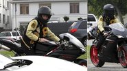 Justin Bieber passeia com moto esportiva pelas ruas de Los Angeles, Estados Unidos - The Grosby Group
