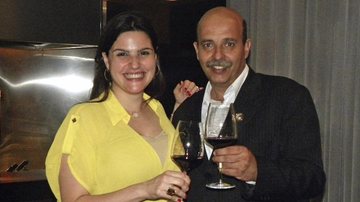 Em São Paulo, a diretora executiva de vinícola Luciana Salton dá entrevista ao programa de Fernando Joly, do canal pago Climatempo. - -