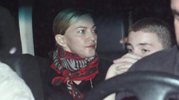 Madonna e Rocco no Rio de Janeiro - Marcello Sá Barretto - Foto Rio News