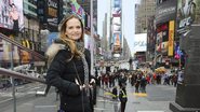 A bela Fernanda revê a Times Square depois de brilhar no “Oscar da TV”. - Luiz C. Ribeiro