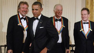 O presidente dos EUA presta tributo aos roqueiros da banda inglesa na concorrida gala. - Reuters