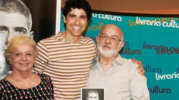 Silvio de Abreu e fãs do galã prestigiam - Maíra Vieira