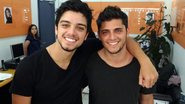 Rodrigo Simas e Bruno Gissoni - Reprodução / TV Globo