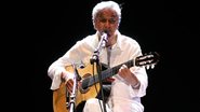 Caetano Veloso canta na abertura da Festa de Nossa Senhora da Purificação - Uran Rodrigues