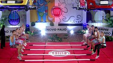 Em duplas, brothers disputam a liderança e um carro - Reprodução / TV Globo
