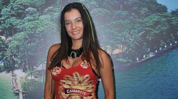 Mônica Carvalho - Renato Wrobel