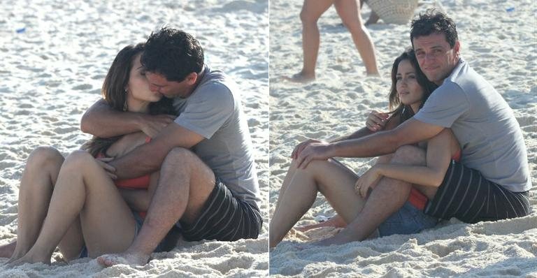 Nanda Costa e Rodrigo Lombardi gravam cena de beijo na praia do Recreio dos Bandeirantes - Delson Silva/Agnews