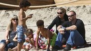 Heidi Klum curte praia ao lado de amado e filhos em Los Angeles, Estados Unidos - The Grosby Group