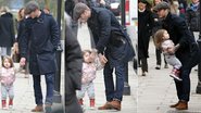 David Beckham passeia com sua pequena Harper por Londres - The Grosby Group