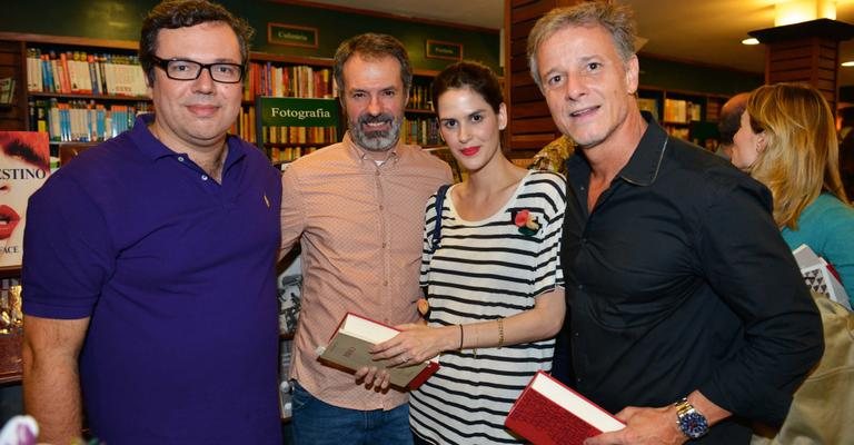 João Emanuel, autor de Avenida Brasil, com Ricardo Waddington, Luiza Mariani e Marcello Novaes. - Paulo Mumia