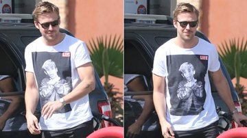 Ryan Gosling usa camiseta de Macaulay Culkin durante passeio em Los Angeles - The Grosby Group