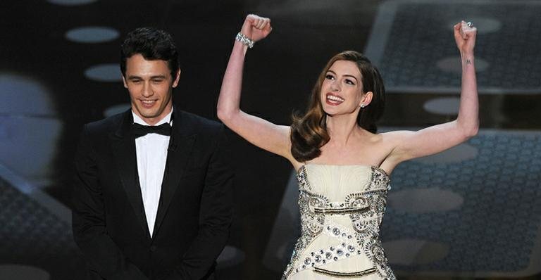 James Franco e Anne Hathaway - Getty Images
