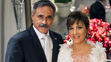 Aída e Nunes se casam - Salve Jorge/TV Globo