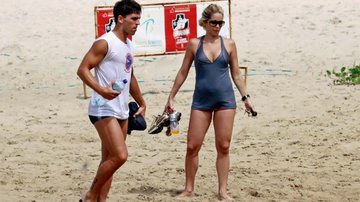 Exercícios do casal na praia. - Dilson Silva