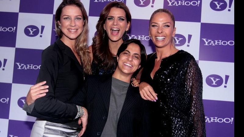 Luana Piovani, Fernanda Motta, Adriane Galisteu e Thammy Miranda posam para fotos em festa na Casa Fasano - Leo Franco/Agnews