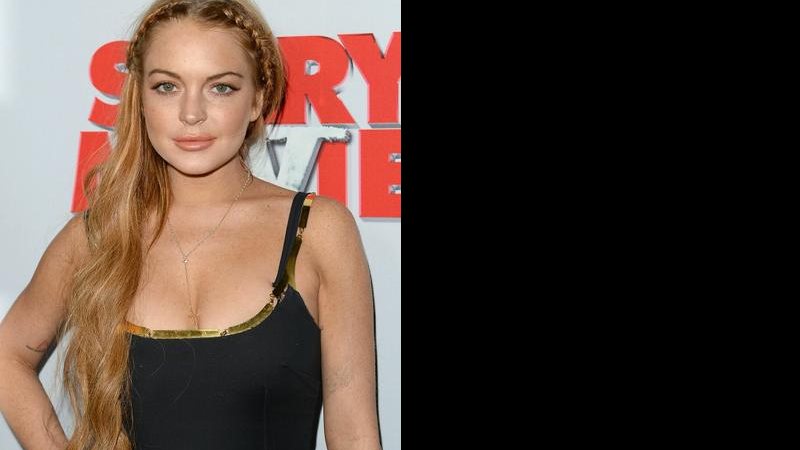 O cabelo de Lindsay Lohan tem frizz (fios arrepiados), que são ocasionados por ressecamento - Gettyimages