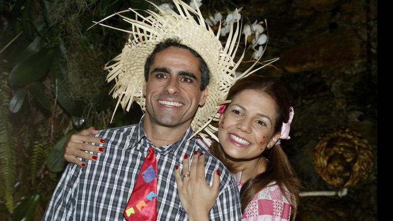 A atriz Nivea Stealmann e o noivo, Marcus Rocha - Roberto Filho/AgNews