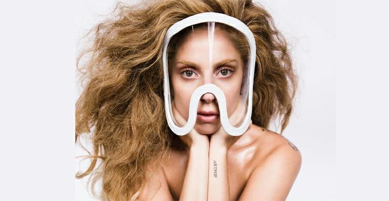Lady Gaga anuncia retorno com 'ARTPOP' - Reprodução