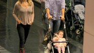 Letícia Spiller e família em shopping no Rio. - Daniel Delmiro/AgNews