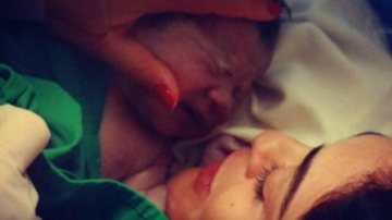 Juliana Paes publica uma foto do primeiro filho - Reprodução/Instagram