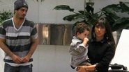 Dani Suzuki passeia com o filho e ex-marido - Caio Duran / AgNews