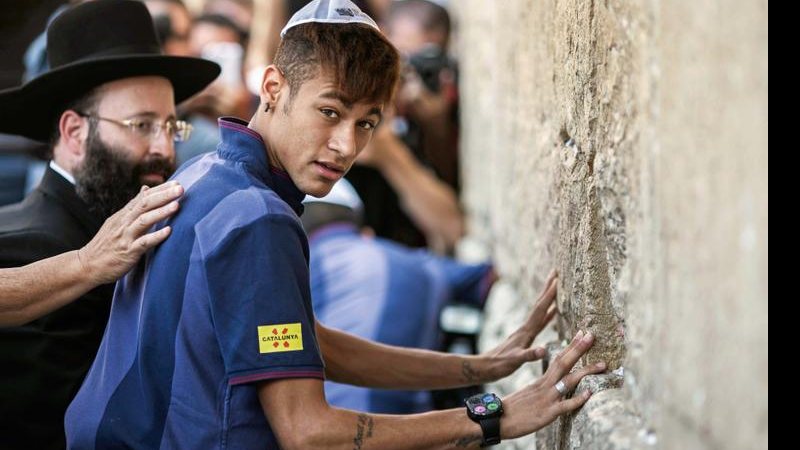 Emoções do ídolo Neymar Jr. - Reuters