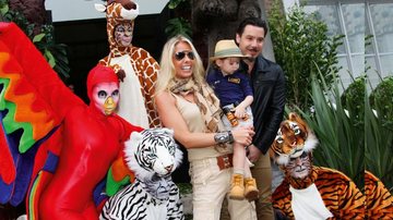 Linda, Dri entra no clima Safari Camp, tema da festa do seu filho com Alexandre Iódice, em SP. - Thiago Duran e Léo Franco/Agnews